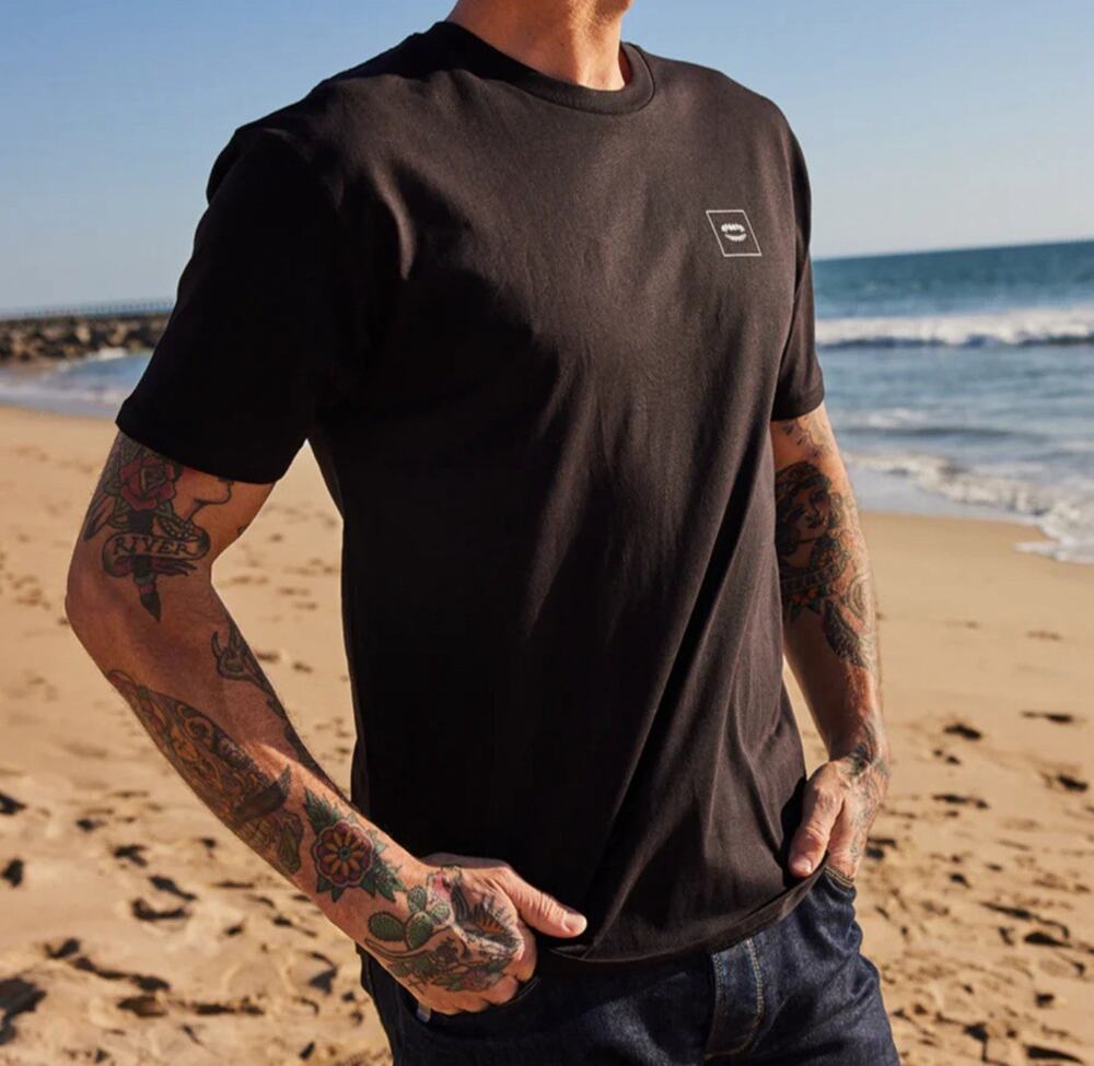 Chomp T Shirt Short Sleeve 100% Cotton Skeleton Graphic Crew Neck Brown